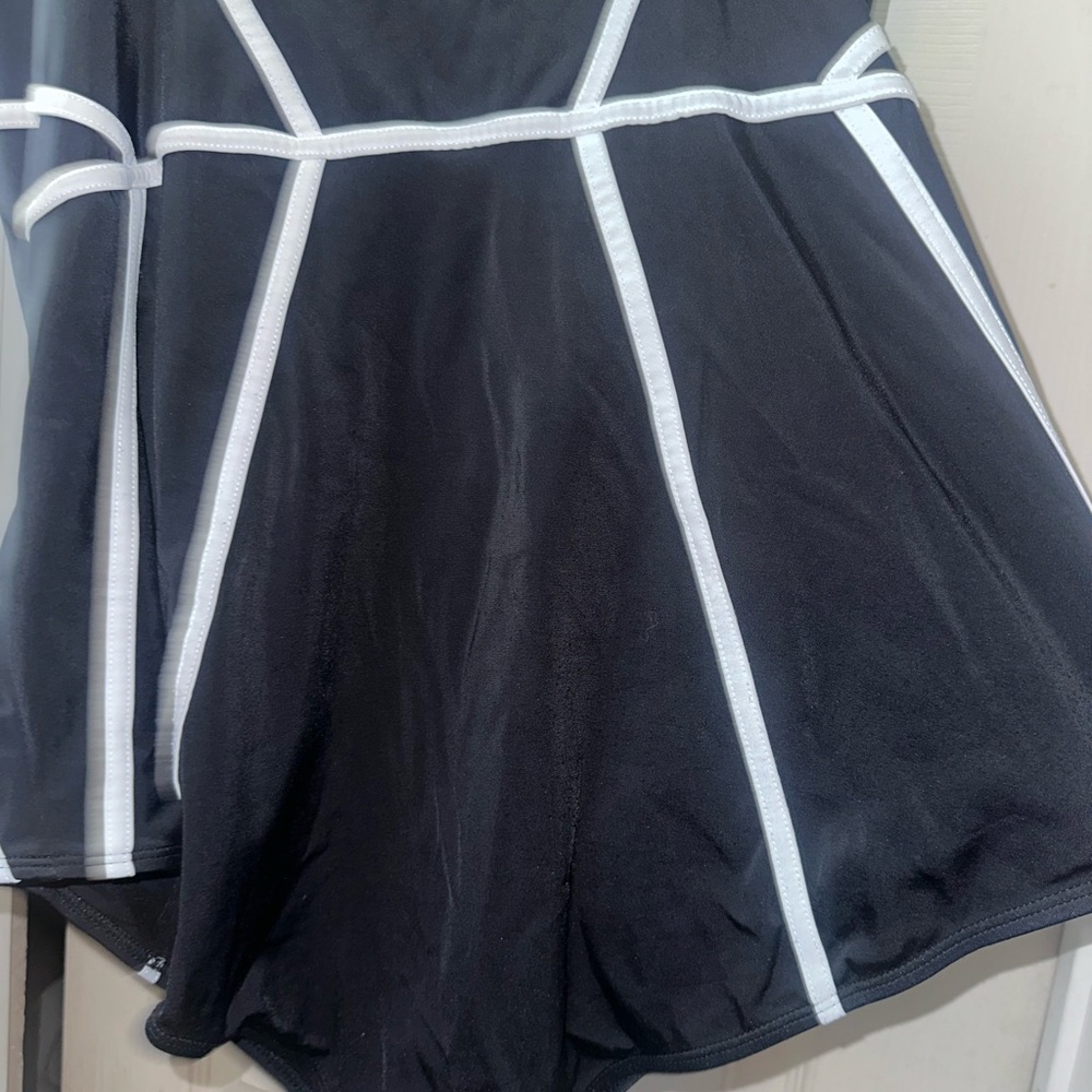 Torrid Black and White One Piece Swimwear with Retro Design - Picture 5 of 5